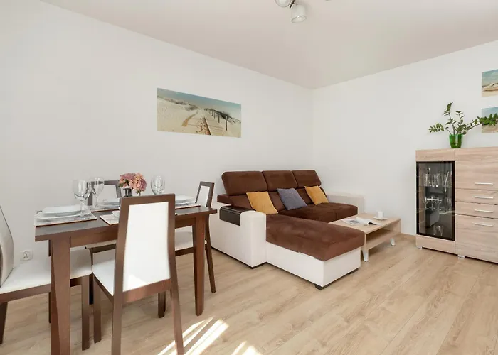 Jasny Apartament W Gdyni Z Parkingiem By Rent Like Home