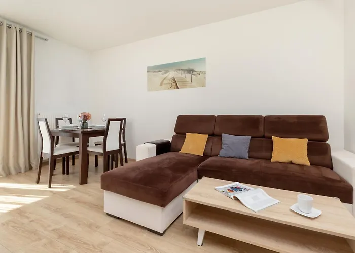 Jasny Apartament W Gdyni Z Parkingiem By Rent Like Home